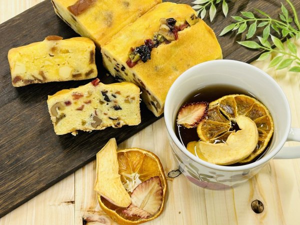 画像1: お歳暮ギフト　和紅茶とパウンドケーキセット (1)